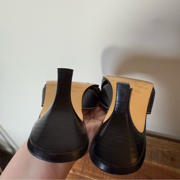 Vintage Etienne Aigner Black Heeled Mules with Timeless Elegance, Size 8 - Picture 10 of 10